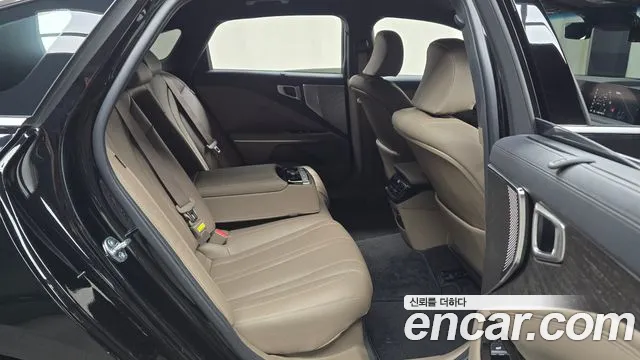 Kia K8 Hybrid — Фото автомобиля 17