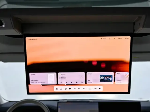 ZEEKR Zeekr 9X 2025 Standard Edition — Фото автомобиля 20