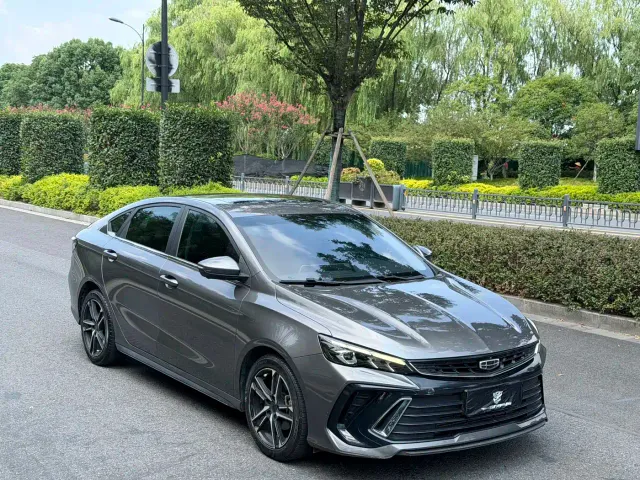 Geely Binrui — Фото автомобиля 3