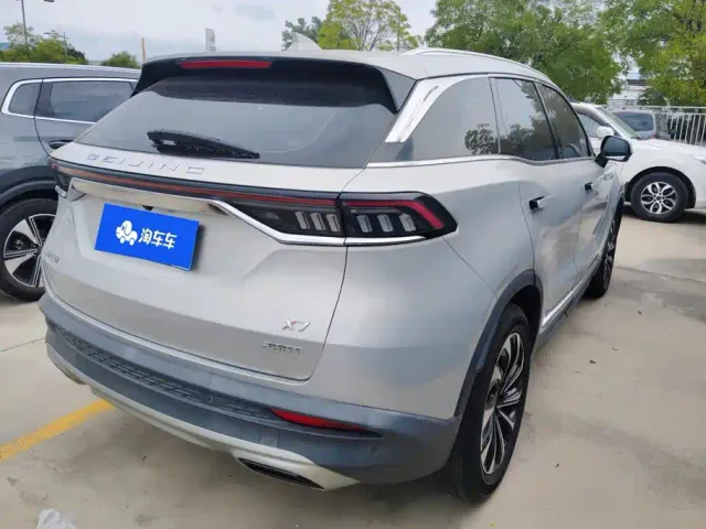 BAIC X7 — Фото автомобиля 3