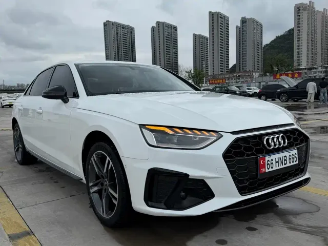 Audi A4L — Фото автомобиля 3