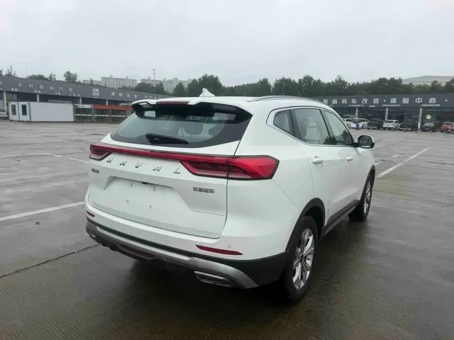 Haval H6 — Фото автомобиля 10