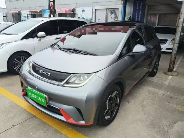 Фотография автомобиля — BYD Dolphin