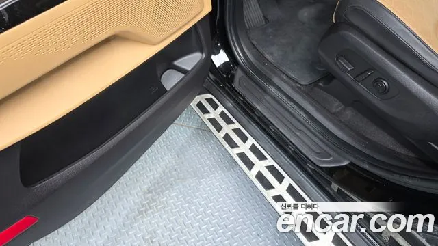 Kia Canival — Фото автомобиля 30