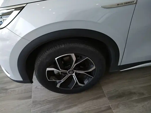 BYD Yuan PLUS — Фото автомобиля 22
