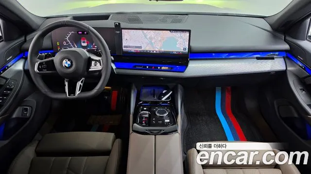 BMW 5 Series G60 — Фото автомобиля 10