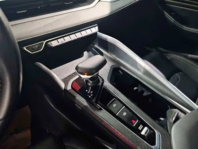Geely Xingrui — Фото автомобиля 6
