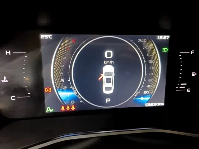 Geely Xingrui — Фото автомобиля 11