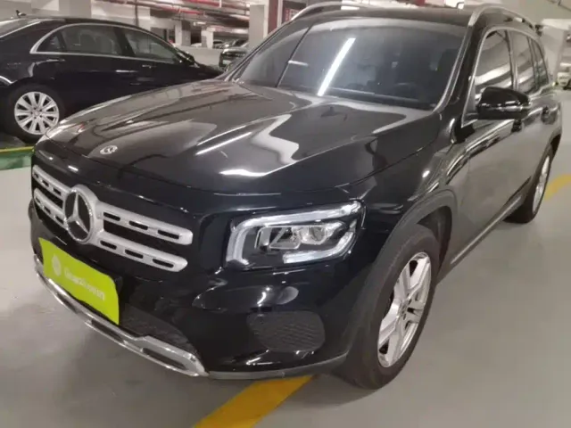 Фотография автомобиля — Mercedes-Benz GLB-Class