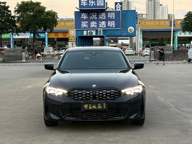 BMW 3 Series — Фото автомобиля 2
