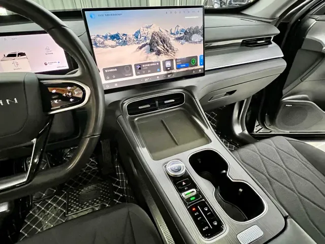 Chery Fengyun T8 — Фото автомобиля 12