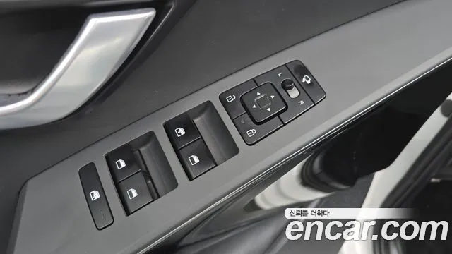 Kia Niro Niro (New) — Фото автомобиля 26