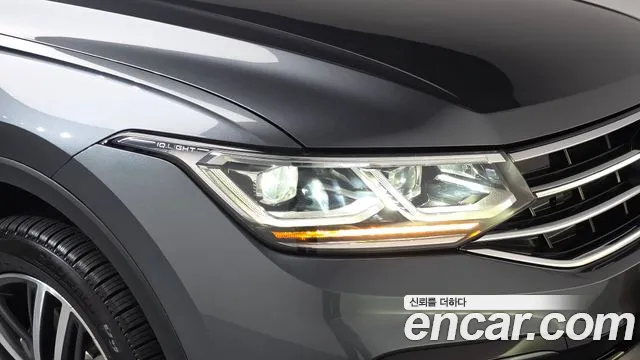 Volkswagen Tiguan — Фото автомобиля 7
