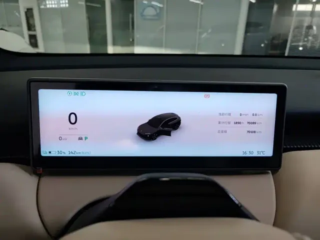 Nio ET5 Touring — Фото автомобиля 11