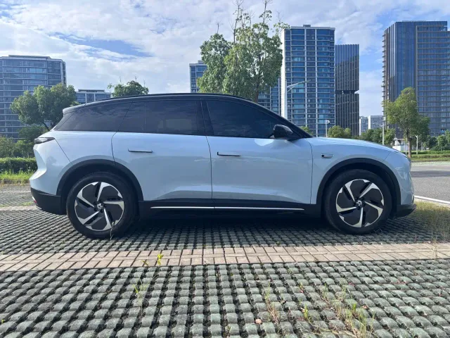 Nio ES6 — Фото автомобиля 4
