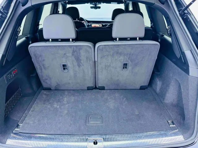 Audi Q7 — Фото автомобиля 22
