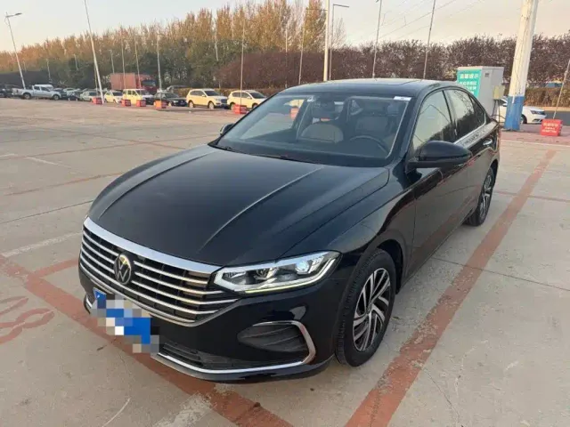 Фотография автомобиля — Volkswagen Lavida
