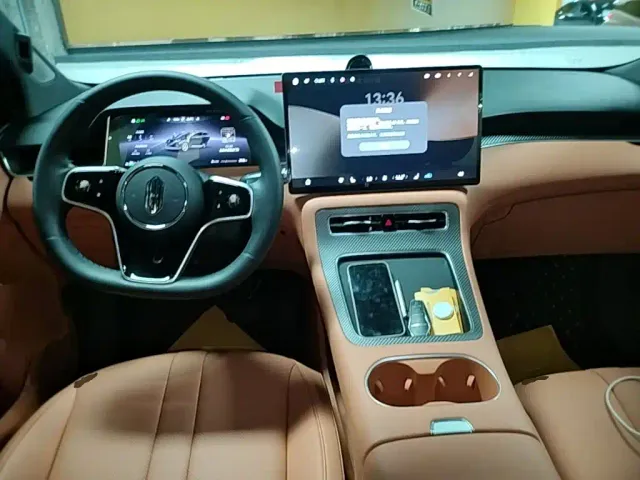 Shangjie SUV — Фото автомобиля 13
