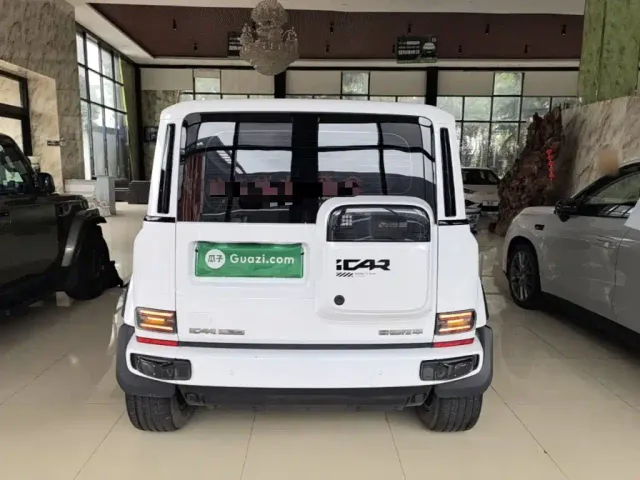 iCAR V23 — Фото автомобиля 5