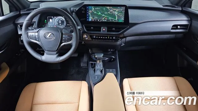 Lexus UX — Фото автомобиля 7