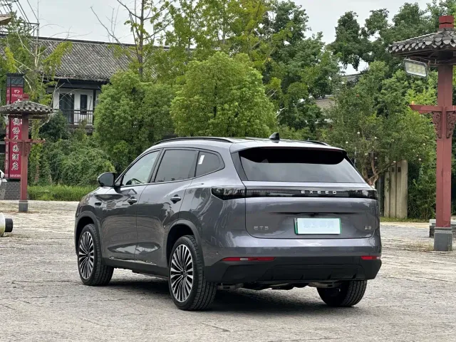 Exeed Starway E05 — Фото автомобиля 6