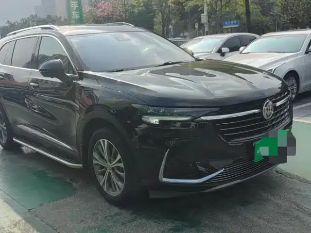 Buick Envision Plus — Фото автомобиля 3