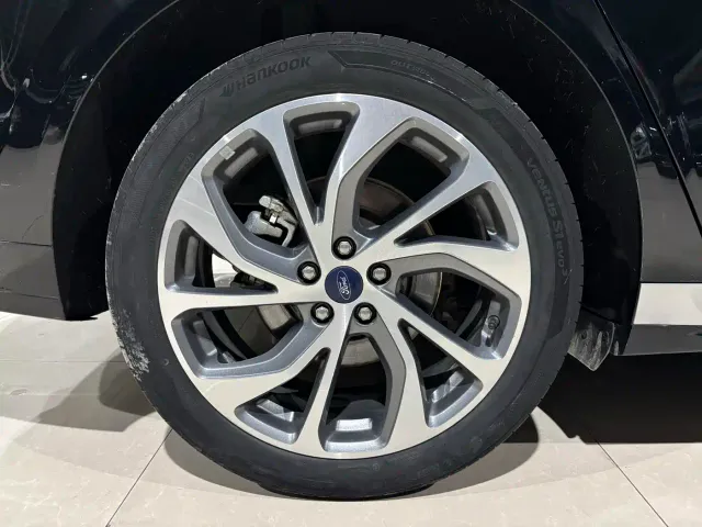Ford Mondeo — Фото автомобиля 15