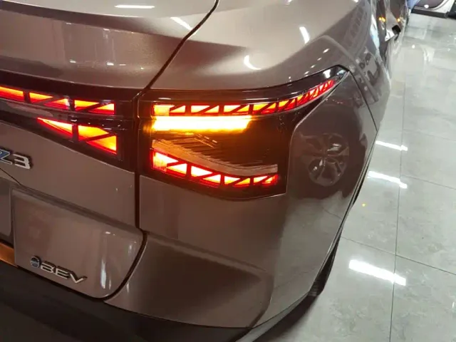 Toyota bZ3 — Фото автомобиля 7