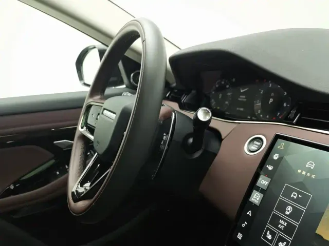 Land Rover Range Rover Evoque — Фото автомобиля 22
