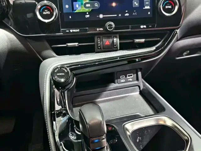 Lexus NX — Фото автомобиля 11