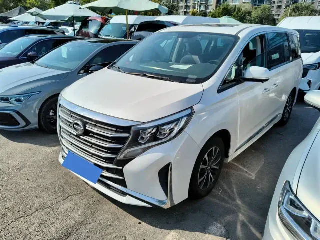 Фотография автомобиля — GAC Trumpchi M8