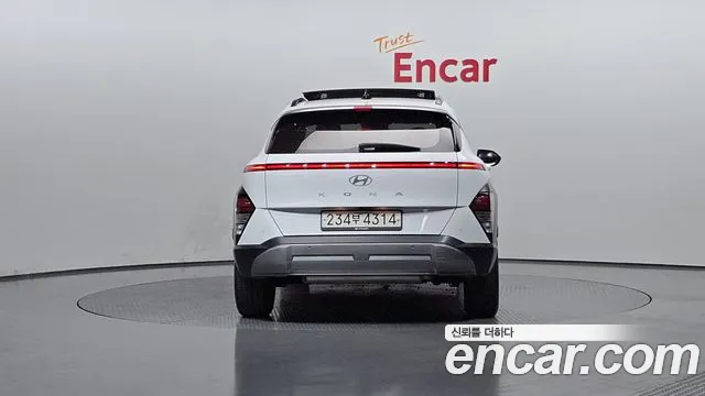 Hyundai Kona Kona (SX2) Бензин 1.6 турбо 2WD — Фото автомобиля 4