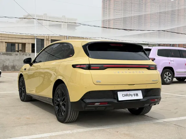 Leapmotor Lafa 5 — Фото автомобиля 6