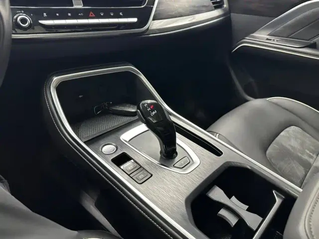 Haval H6 — Фото автомобиля 17