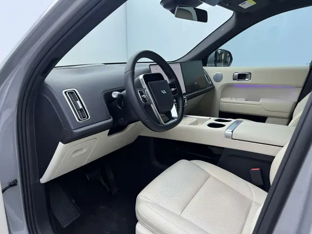 Li Auto L9 — Фото автомобиля 6