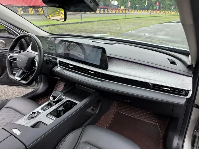 Chery Arrizo 8 — Фото автомобиля 17