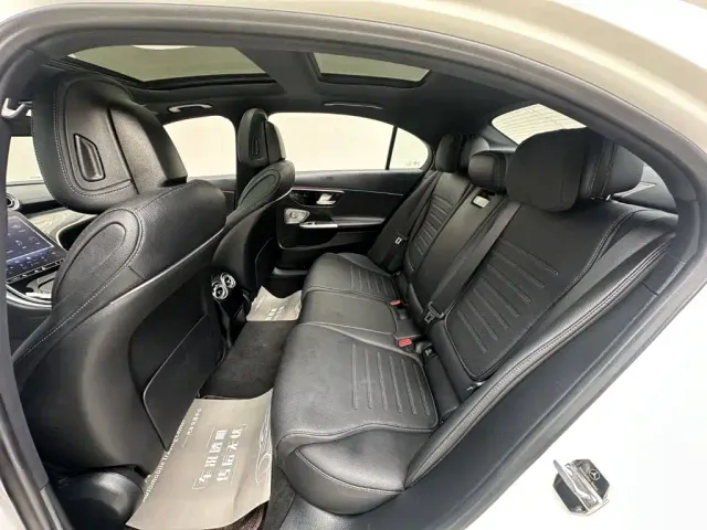 Mercedes-Benz C-Class — Фото автомобиля 8