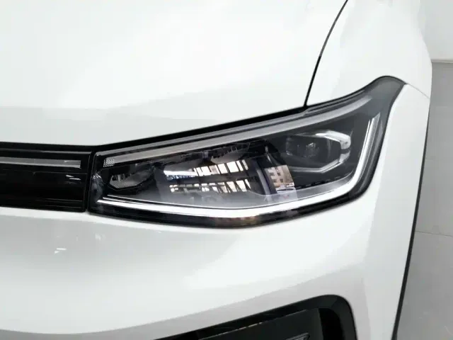 Volkswagen Tharu — Фото автомобиля 7