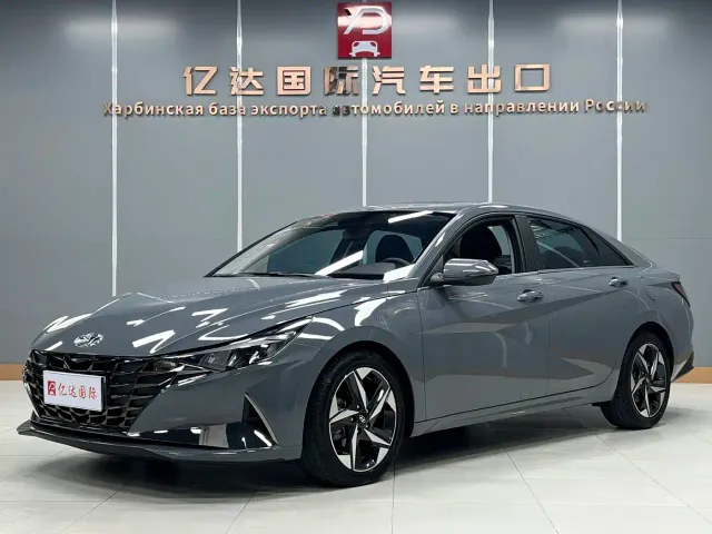 Фотография автомобиля — Hyundai Elantra