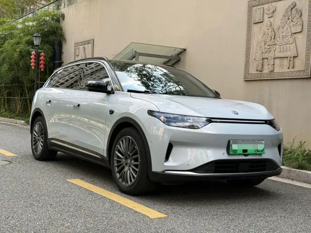 Leapmotor C11 — Фото автомобиля 3