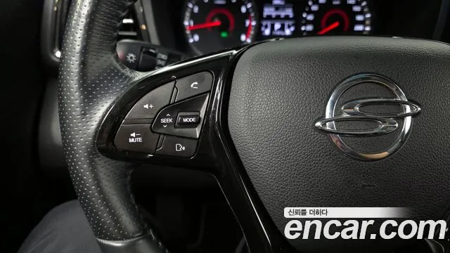 KG_Mobility_Ssangyong TIBOLI Very New Tivoli Бензин 1.5 2WD — Фото автомобиля 14