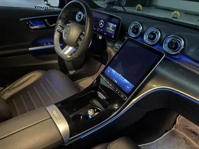Mercedes-Benz C-Class — Фото автомобиля 4
