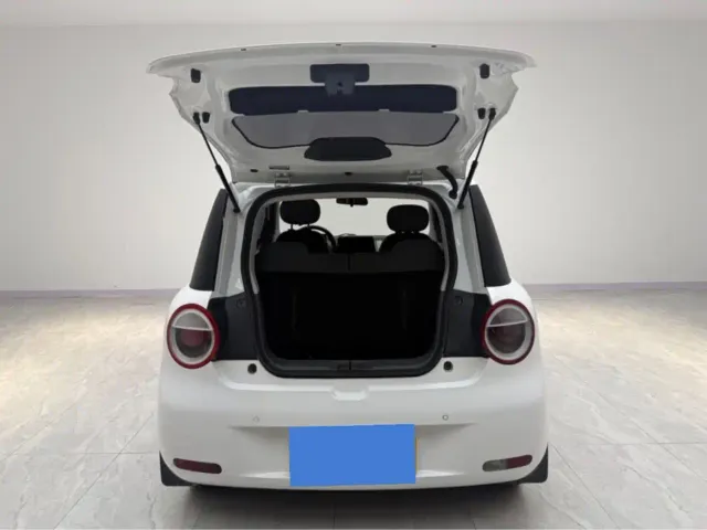 Changan Lumin — Фото автомобиля 12