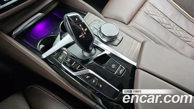 BMW Gran Turismo — Фото автомобиля 9