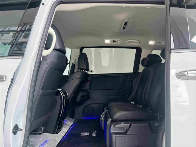 Honda Odyssey — Фото автомобиля 5