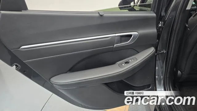Hyundai Sonata — Фото автомобиля 14
