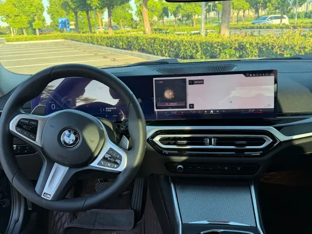 BMW 3 Series — Фото автомобиля 8
