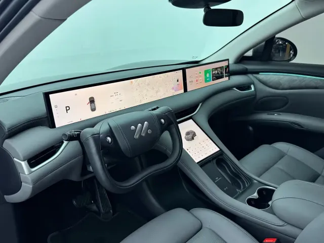 IM Motors LS6 — Фото автомобиля 13