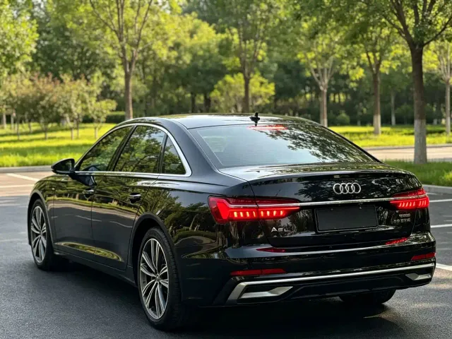 Audi A6L — Фото автомобиля 5