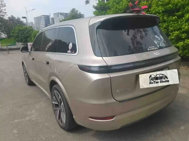 Li Auto L9 — Фото автомобиля 5